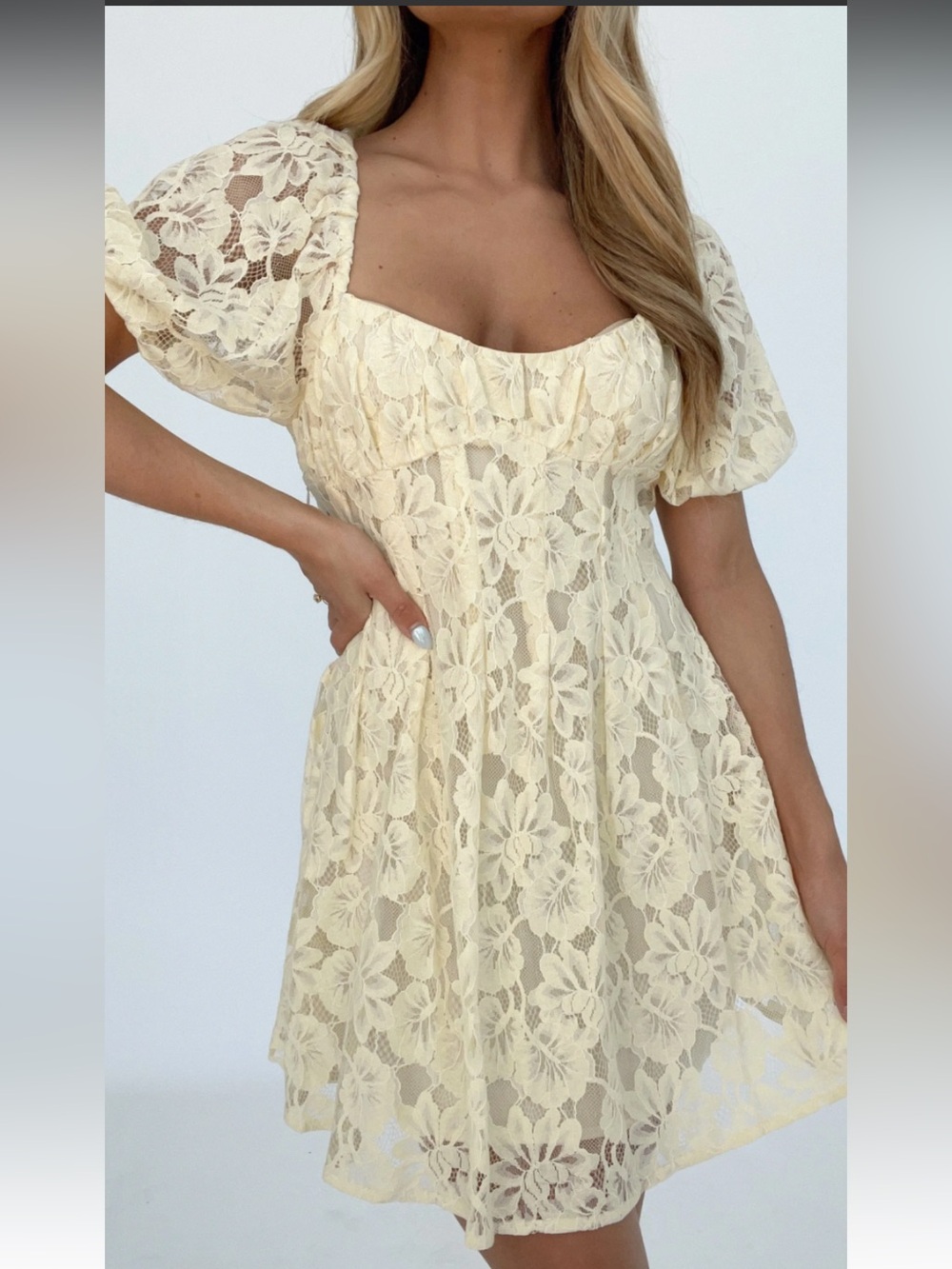 Pretty Garbage dandelion pale yellow Lace Mini Dress with Puff Sleeves. Small